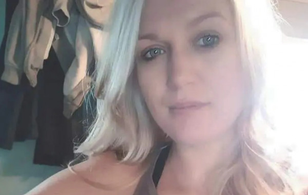 TikTok – Μυστήριο με τον θάνατο της Candice Murley – «Οι φωνές στο κεφάλι μου σιωπούν», ανέφερε σε βίντεό της