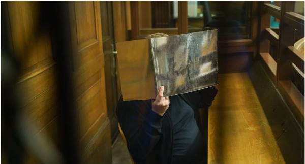 Γερμανία – Καταδικάστηκε σε ισόβια κάθειρξη εκπαιδευτικός που σκότωσε και έφαγε έναν άνδρα – Είχαν γνωριστεί μέσω Διαδικτύου