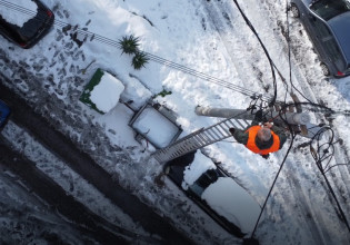 Κακοκαιρία: Χωρίς ρεύμα πολλά σπίτια στην Αττική