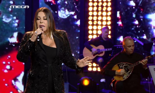 «Οι χωρισμένοι δεν γιορτάζουν ποτέ…» από τα χείλη της Άντζελας σε μια σπουδαία στιγμή της βραδιάς