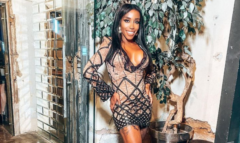 Ελίζαμπεθ Ελέτσι – «Με τον σύντροφό μου βλέπουμε ταινίες ερωτικού περιεχομένου»