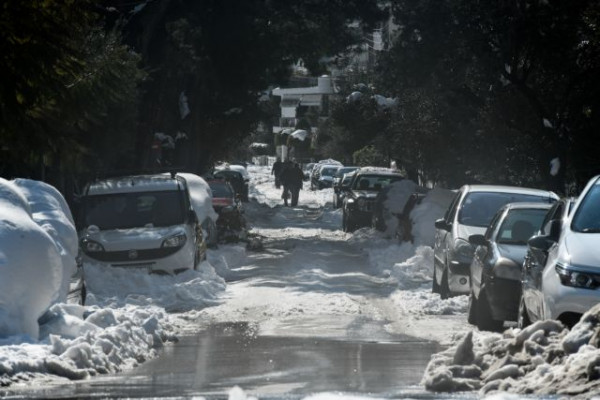 Κακοκαιρία «Ελπίδα»: «Προσπαθούμε αλλά τα πράγματα δεν είναι εύκολα», λέει ο δήμαρχος Χαλανδρίου