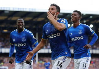 Πρώην προπονητής του Ολυμπιακού αναλαμβάνει την Έβερτον