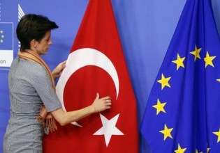 Ουκρανία, εμπάργκο όπλων και Τουρκία