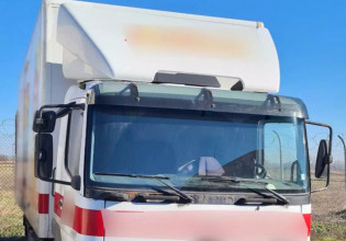 Έβρος: Διακινητές μετέφεραν μετανάστες κάτω από άθλιες συνθήκες, σοκάρουν οι φωτογραφίες