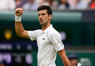 Ο Τζόκοβιτς ζητά τρεις δικαστές, έναν θέλει η κυβέρνηση της Αυστραλίας