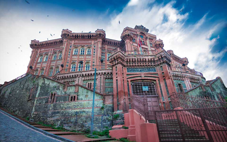 Το Φανάρι, η Μόσχα κι ένας πόλεμος