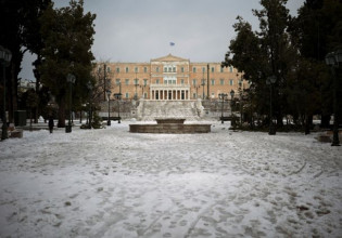 Κακοκαιρία «Ελπίδα»: Τι γράφουν τα διεθνή ΜΜΕ για το χάος στην Αττική
