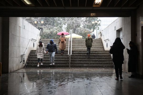 Κακοκαιρία Ελπίδα: Με τηλεργασία την Πέμπτη το Δημόσιο – Τι αναφέρει η απόφαση του ΥΠΕΣ