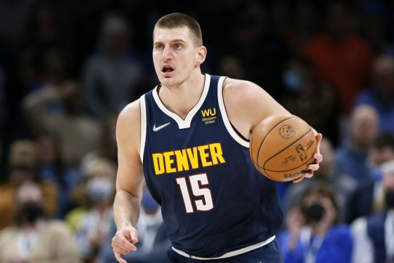 NBA – Νίκες για Μάβερικς και Νάγκετς