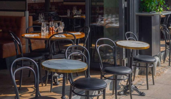 Κρήτη – Πρόστιμο 25.000 ευρώ σε ιδιοκτήτη καφετέριας που το άνοιξε παρά το «λουκέτο»