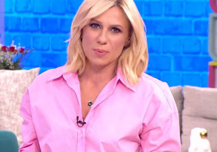 Κατερίνα Καραβάτου – Η πρώτη δουλειά στην Θεσσαλονίκη πριν την επιτυχία στην τηλεόραση