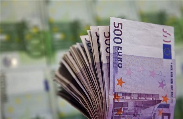 «Γέμισαν» με 35 δισ. ευρώ οι τραπεζικοί λογαριασμοί