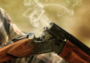 Τραγωδία στην Άρτα – Σε κρίσιμη κατάσταση ο 16χρονος που αυτοπυροβολήθηκε – «Αφαιρέθηκε τουλάχιστον ο μισός του πνεύμονας»