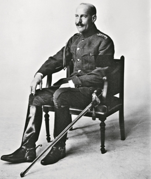 Κωνσταντίνος Α’ – Αφήκε οπίσω του ερείπια και γόους