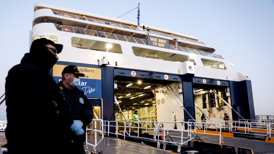 Κοροναϊός - Πολλαπλά κρούσματα στα πλοία καταγγέλει η ΠΝΟ και ζητά άμεση λήψη μέτρων