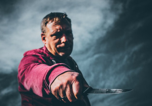 Πάτρα: Οι ληστές είχαν ευαισθησίες – Λήστεψαν 98χρονο αλλά του άφησαν 5 ευρώ για να πάρει γάλα