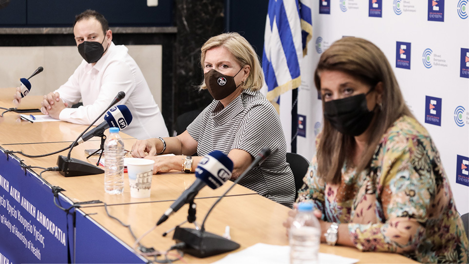 Κοροναϊός - Δείτε live την ενημέρωση για την πανδημία στην Ελλάδα