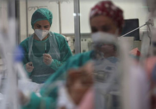 Λουτράκι – Πέθανε αντιεμβολιαστής γιατρός – Στο νοσοκομείο και η κόρη του