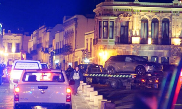 Μεξικό – Αφησαν αυτοκίνητο με 10 πτώματα μπροστά στο κυβερνητικό μέγαρο πολιτείας