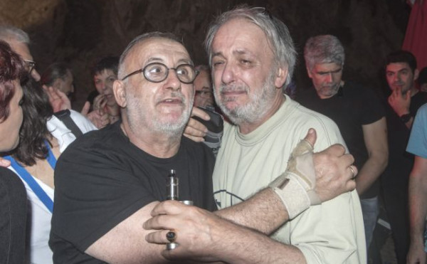 Ανδρέας Μικρούτσικος – «Το καλοκαίρι που πέθανε ο αδελφός μου δεν είχα ούτε ένα ευρώ»