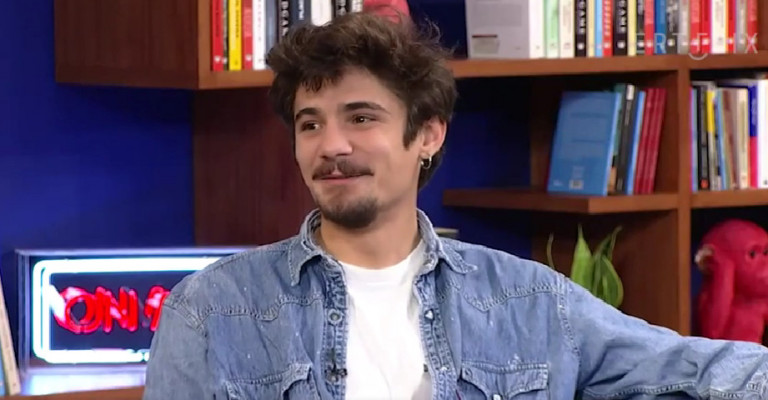 Κώστας Νικούλι – «Πηγαίναμε στο Αλλοδαπών στις 5:00 το πρωί – Είχα ροζ ταυτότητα»