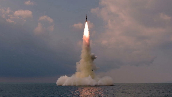 Βόρεια Κορέα: Νέα εκτόξευση πυραύλου – Έβδομη σε έναν μήνα