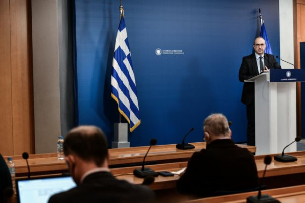 Δείτε live την ενημέρωση του κυβερνητικού εκπροσώπου Γ. Οικονόμου