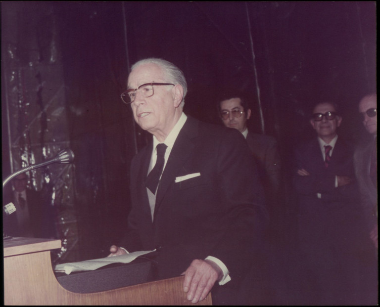 Παύλος Παλαιολόγος – Μάθημα ύφους και ήθους