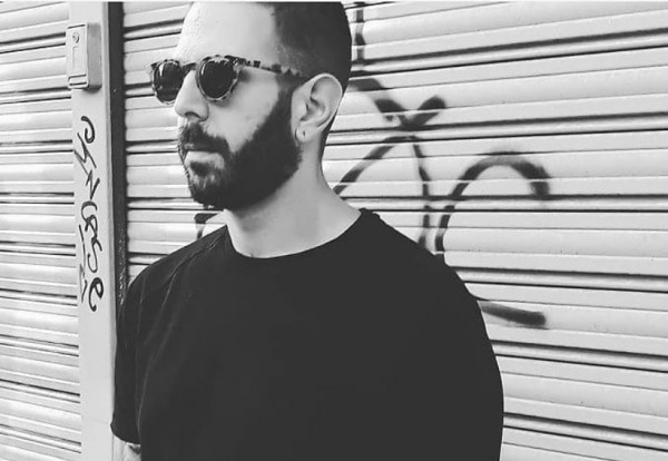 Ο Νικόλας Παπαπαύλου για την γκέι ερωτική ταινία που πρωταγωνιστεί – «Ανοίγουμε ένα δρόμο»