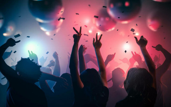 Μετς – Κορονοπάρτι μέχρι τελικής πτώσης