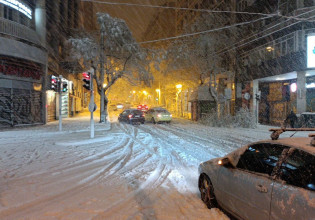 Οδήγηση στο χιόνι ή στον πάγο: Τι χρειάζεται να προσέξουμε πριν και κατά τη διάρκεια