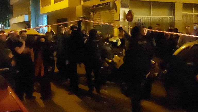 Ομηρία στο κέντρο της Αθήνας – Λήξη συναγερμού – Συνελήφθη ο δράστης