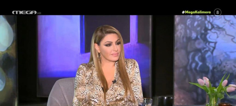 Έλενα Παπαρίζου – « Ήταν ένα τραύμα που είχα μέσα μου. Δεν ήθελα ποτέ να το συζητήσω»