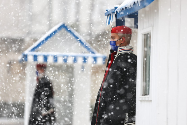 Κοροναϊός: Πού εντοπίζονται τα 19.075 νέα κρούσματα – Ο χάρτης της διασποράς