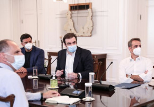 Πιερρακάκης – Ένας χρόνος «Επιχείρηση Ελευθερία» – Σχεδόν 18 εκατ. ραντεβού για εμβολιασμό