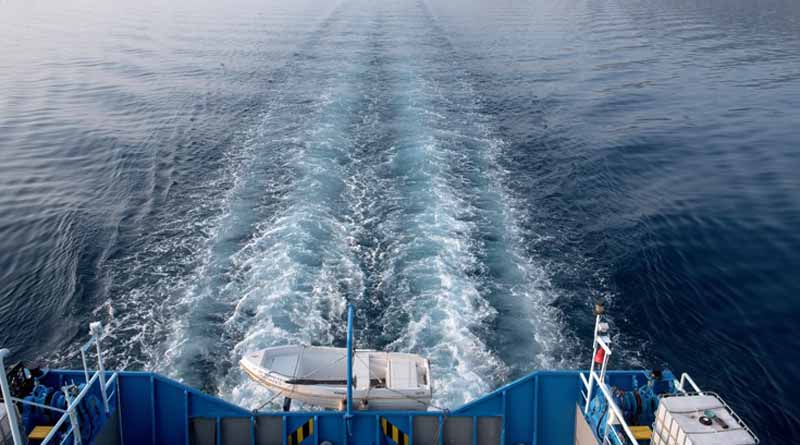 Κρήτη: Eγκαταλείφθηκε από το 10 μελές πλήρωμα το φορτηγό πλοίο που προσάραξε στη θαλάσσια περιοχή του κόλπου Κισσάμου