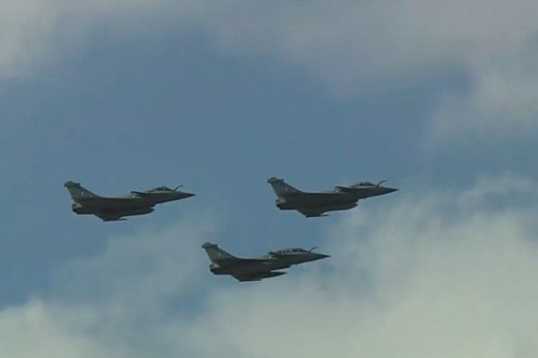 Δείτε live την ομιλία Μητσοτάκη στην Τανάγρα για την παραλαβή των Rafale