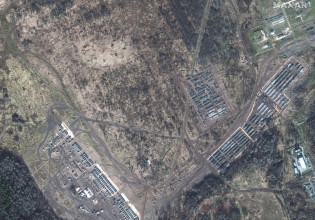 Πεσκόφ – Η Ρωσία θα κρατήσει τα στρατεύματά της κοντά στην Ουκρανία