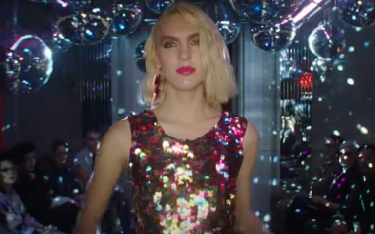 ΛΟΑΤΚΙ: Στο «επίκεντρο» η μοναδική τηλεφωνική γραμμή 11528 για υποστήριξη