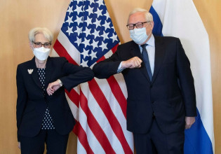 Γενεύη – Οι ΗΠΑ επισημαίνουν στη Ρωσία τη δέσμευσή τους στις διεθνείς αρχές της κυριαρχίας