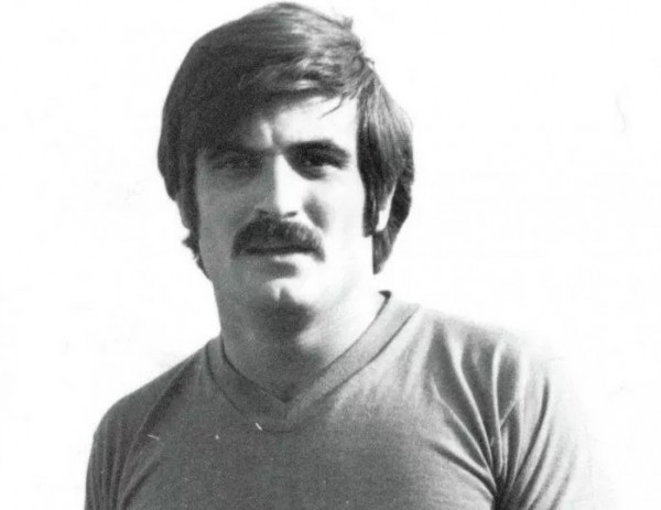 Θρήνος στο ελληνικό ποδόσφαιρο: Πέθανε ο Γιώργος Σίδερης