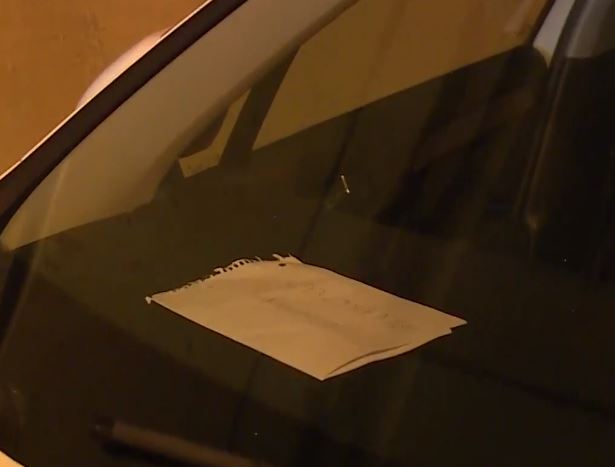 «Ελπίδα»: «Αφήνω το αυτοκίνητο εδώ» – Το σημείωμα οδηγού που έφυγε με τα πόδια από την Αττική Οδό