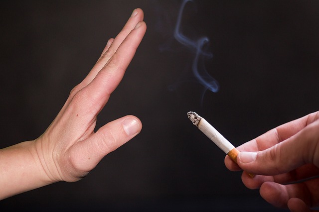 Κάπνισμα – Όσοι νοσούν με καρκίνο του πνεύμονα δεν είναι αργά να κόψουν το τσιγάρο – Καλύτερες πιθανότητες επιβίωσης και μετά τη διάγνωση