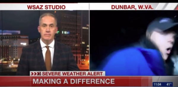 ΗΠΑ – Αυτοκίνητο χτύπησε δημοσιογράφο την ώρα που μετέδιδε ζωντανά το ρεπορτάζ