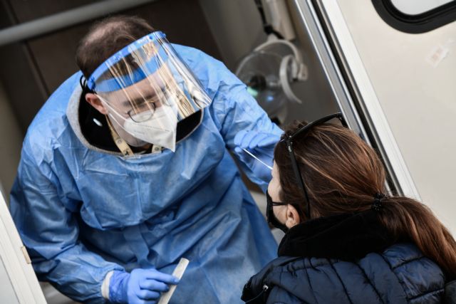 Τεστ – Διπλασιάστηκε η ζήτηση – Πότε πρέπει να διενεργούνται και ποιοι έχουν προτεραιότητα