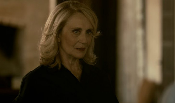 Σκοτεινή Θάλασσα – Το συγκλονιστικό μυστικό για την Άννα αποκαλύπτεται