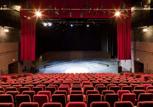 Αυτός είναι ο ηθοποιός που πήρε τηλέφωνο για βόμβα… στο θέατρο που έπαιζε – Τι απαντά