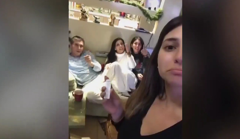Κρήτη - Οικογένεια νόσησε από κοροναϊό, ανέβασε βίντεο στο TikTok και έγινε viral