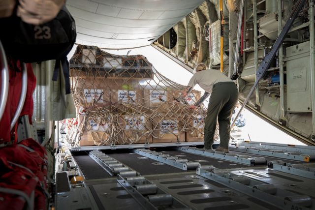 Τόνγκα - Αεροσκάφος που μετέφερε βοήθεια επέστρεψε στην Αυστραλία μετά τον εντοπισμό κρούσματος κοροναϊού στο πλήρωμα